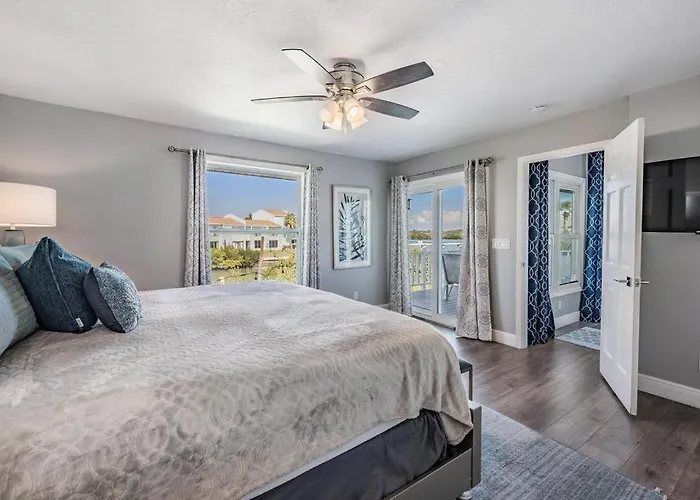 Holiday home Heated Pool Waterfront Boat Slip Pets Games 7br Clearwater Beach